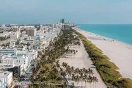 Miami Airplane Tour: South Beach & Downtown Skyline thumbnail 6