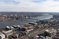 Philadelphia Helicopter Tour Over City and River thumbnail 6