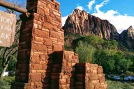 Las Vegas Bryce and Zion National Parks Tour thumbnail 3
