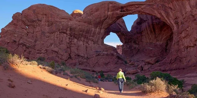 Moab Arches National Park Morning Adventure - Image 5