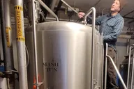 Bend Craft Brewery Tour with Tasting Flights thumbnail 6