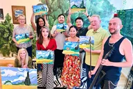 San Francisco Sip and Paint Experience thumbnail 5