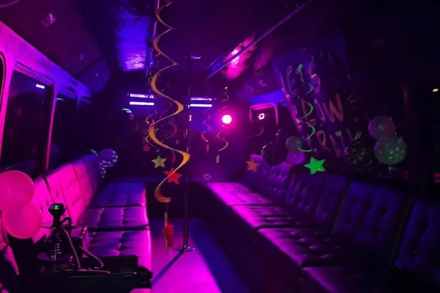 Ft. Lauderdale Hookah Bus Tour - Image 3