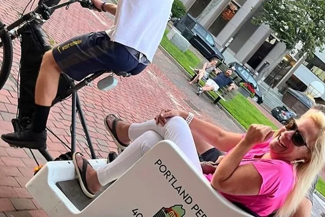 Portland Pedicab Tour - Image 3