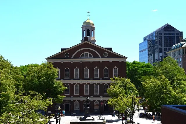 Boston Walking and Boat Revolutionary Tour - Image 3