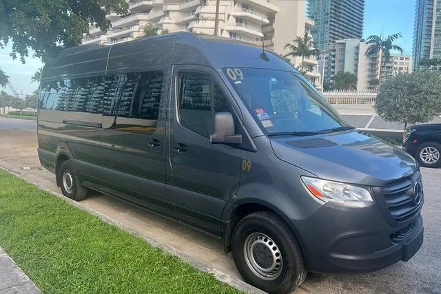 Miami Airport to Port of Miami Transfer - Image 1