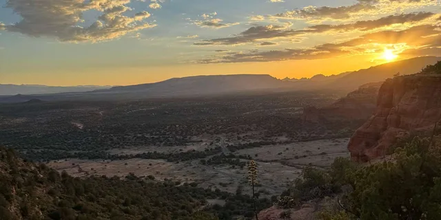 Sedona Night Hike and Stargazing Tour - Image 6