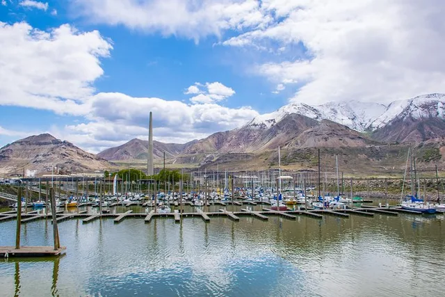 Salt Lake City Great Salt Lake Guided Bus Tour 2 hr - Image 4