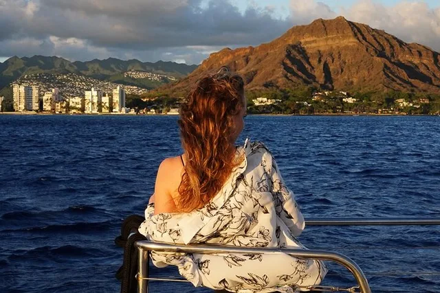 Waikiki Sunset Cruise with Swimming 2 hr - Image 4