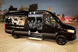 Honolulu Private Minibus Tour 4 hrs