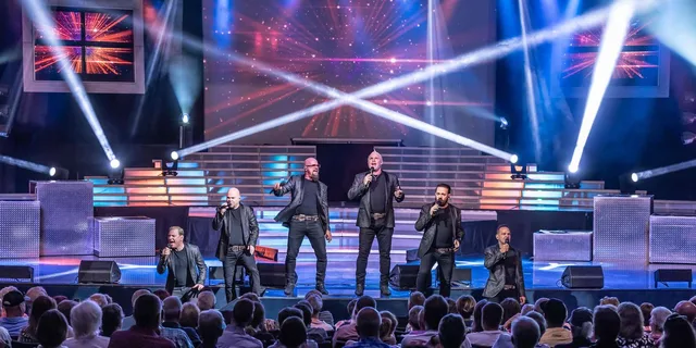 Branson SIX® Show Experience - Image 1