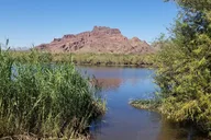 Tempe Inflatable Kayak Full-Day Rental thumbnail 6