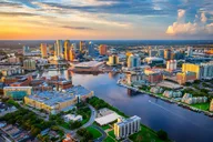 Tampa Downtown Helicopter Tour thumbnail 5