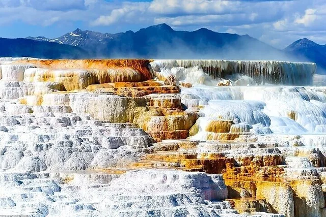 Yellowstone National Park Self-Guided Audio Tour - Image 1