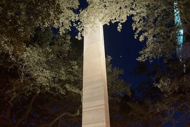 Savannah History, Ghost, and True Crime Tour - Image 3