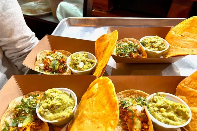 Cincinnati Streetcar Food Tour - Image 1