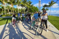 Miami Beach Art Deco Bike Tour thumbnail 1