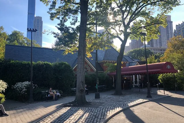 New York City Horror Movie Location Walking Tour - Image 4