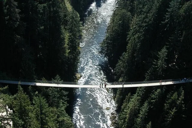 Vancouver Private Tour from Seattle - Image 4