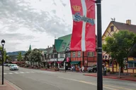Los Angeles Solvang and Santa Barbara Private Tour thumbnail 1