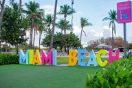 Miami Beach Golf Cart Tour thumbnail 2