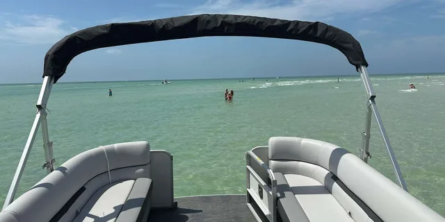 Naples Private Boat Charter with Beach Amenities - Image 5