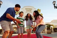Los Angeles Universal Studios and Hop-on Hop-off Tour thumbnail 4