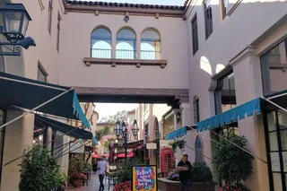 Santa Barbara Scavenger Hunt Walking Tour