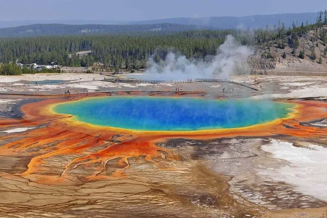 Yellowstone Private Tour with Surprise Activity - Image 2