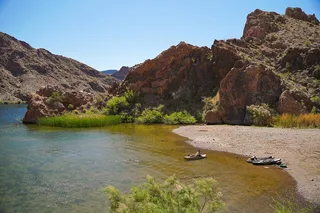 Black Canyon Narrows Kayak & Hike Tour