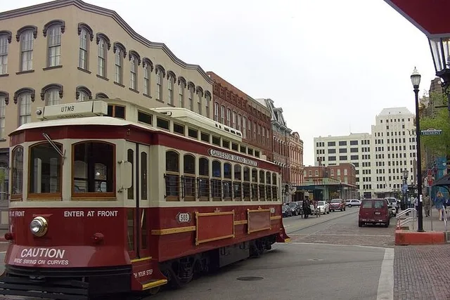 Galveston Strand Walking Tour - Image 3