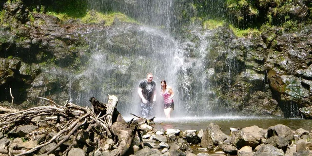 Maui Road to Hana Waterfalls Tour with Lunch - Image 4