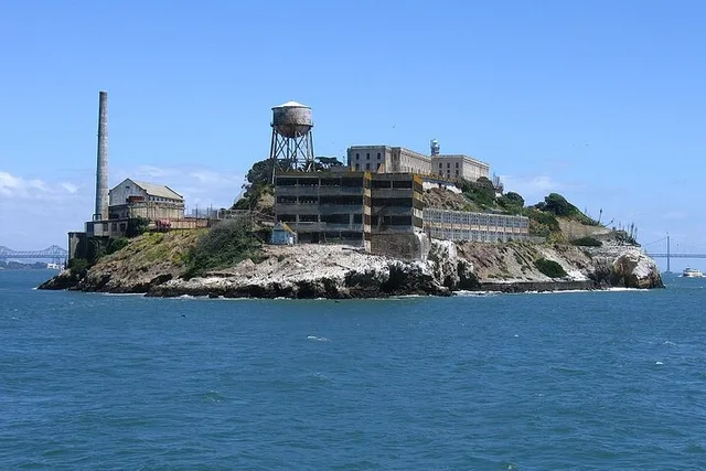 San Francisco Alcatraz and Golden Gate Bay Cruise - Image 5