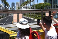 Los Angeles Hop-On Hop-Off Bus Tour thumbnail 3