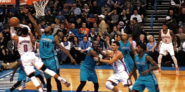 Charlotte Hornets Basketball Game Ticket - Image 4
