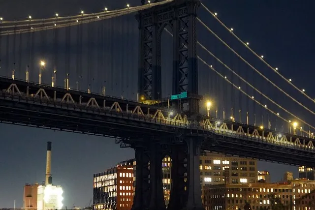 New York City Fireworks Cruise with Open Bar 4.5 hr - Image 3