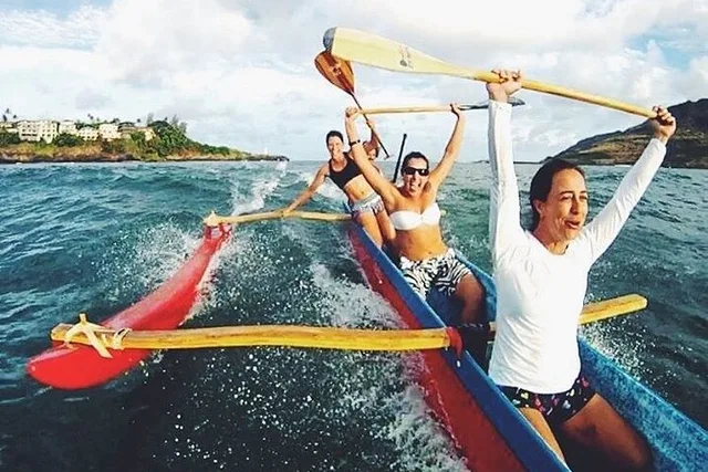 Kalapaki Beach Outrigger Canoe Surfing - Image 2