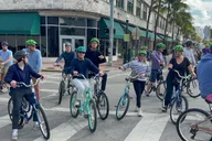 Miami South Beach Bicycle Tour thumbnail 3