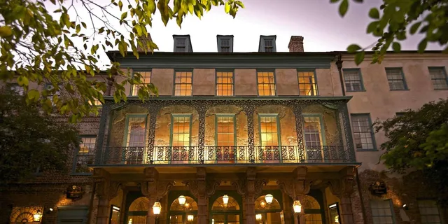 Charleston French Quarter Guided Walking Tour - Image 4