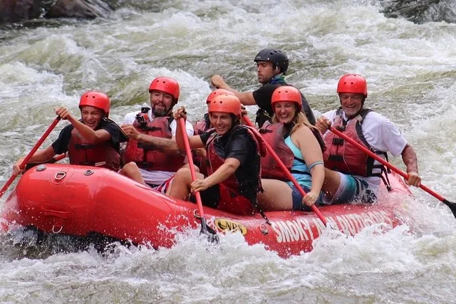Hartford Pigeon River Rafting Trip - Image 5