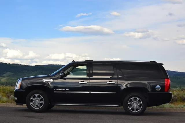 Jackson Hole Airport Private SUV Transfers - Image 3