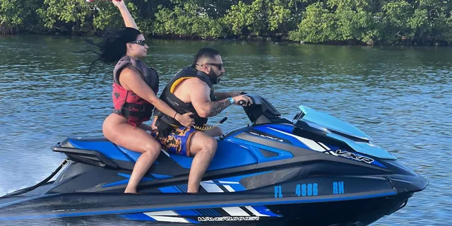 Miami Jet Ski Adventure with Boat Ride - Image 2