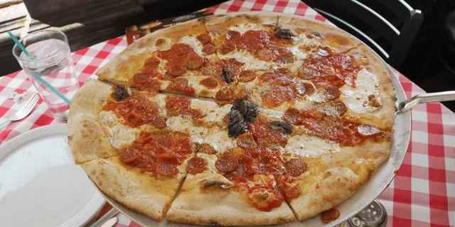 Brooklyn Food Tour in Dumbo and Heights 3 hr - Image 6