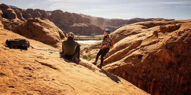 Moab Bow and Arrow Canyon Canyoneering Excursion 5 hr - Image 1