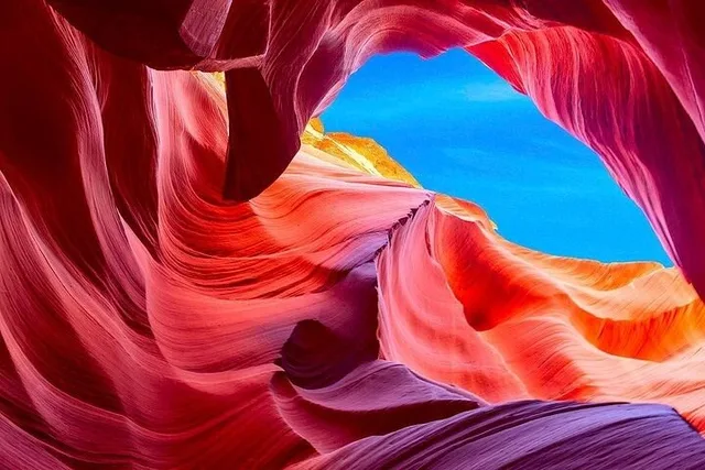Page Upper Antelope Canyon Guided Tour - Image 3