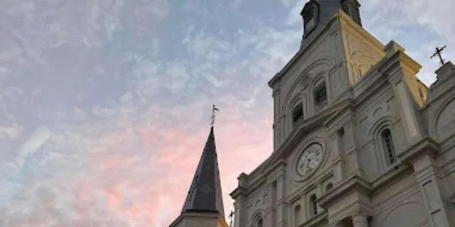 New Orleans French Quarter Ghost Tour - Image 6