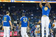 San Francisco Golden State Warriors Basketball Game thumbnail 6