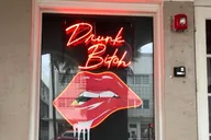 Miami Bar Scavenger Hunt in South Beach 2 hr thumbnail 3