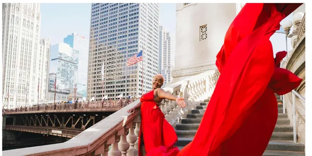 Chicago Flying Dress Photoshoot 1.5 hr - Image 6