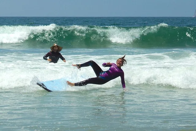 Santa Monica Surf Lesson for Beginners 2 hr - Image 2